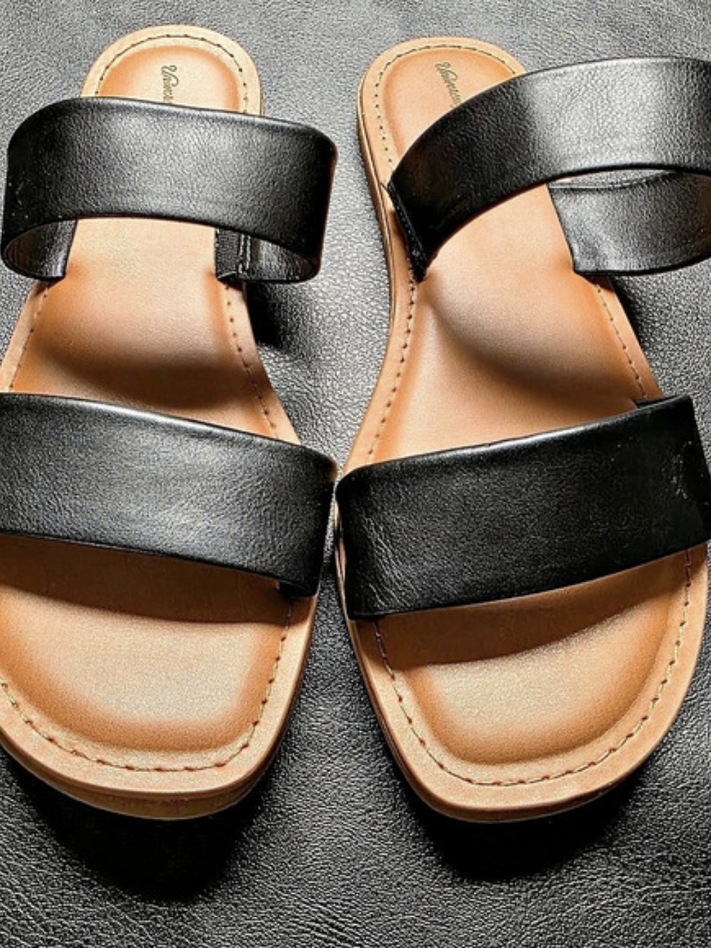Universal Thread Freya Black Two-Band Slide Sandals Size 8
